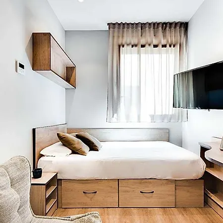 아파트 Livensa Living